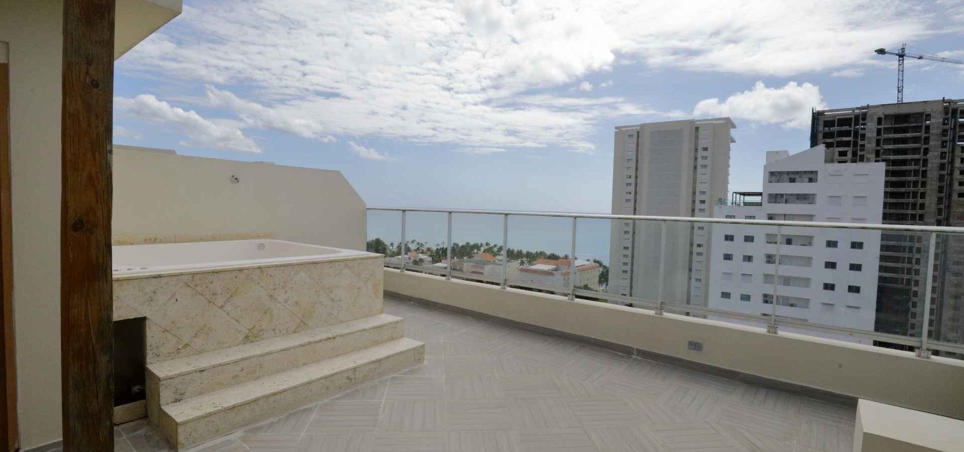  Listos a pocos pasos de Playa Juan Dolio 